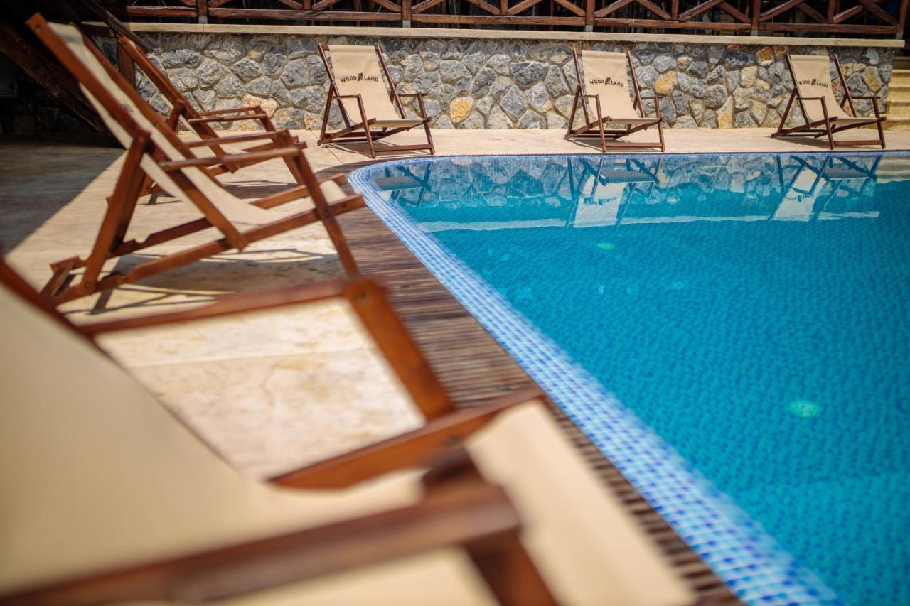 Woodland Resort 크라구예바츠 외부 사진