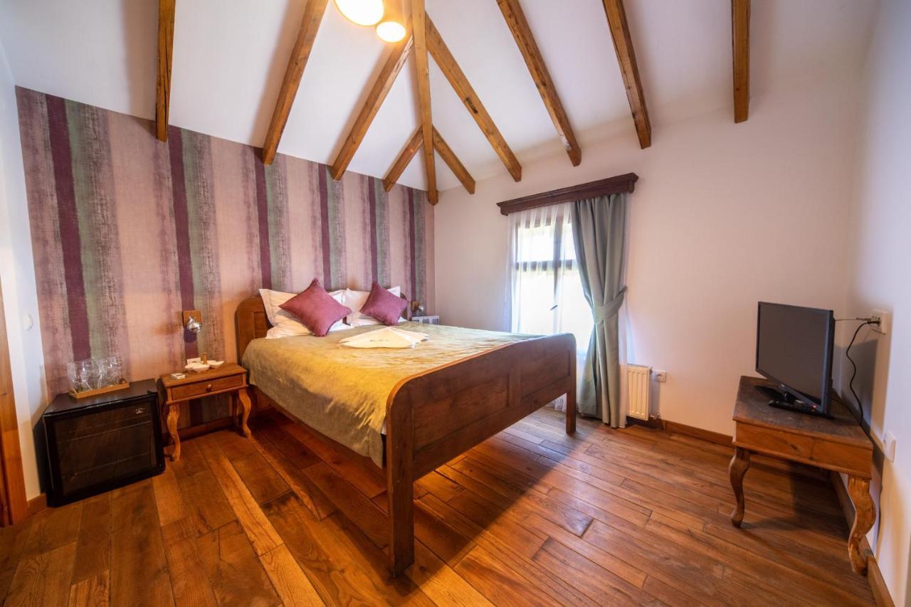Woodland Resort 크라구예바츠 외부 사진